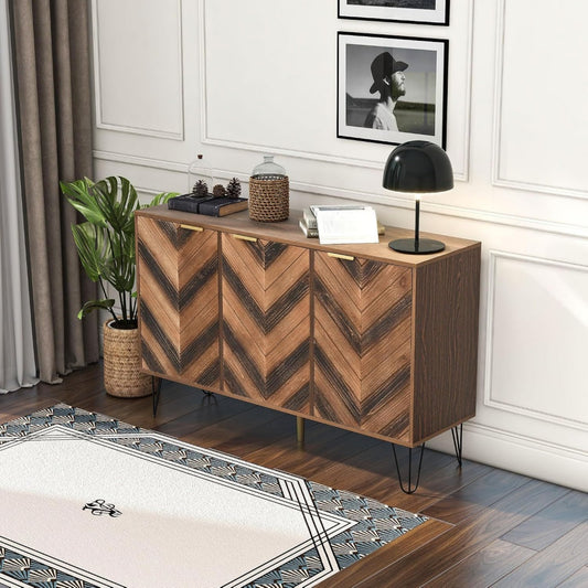 Ein Metallgestell praegt das Sideboard in Braun