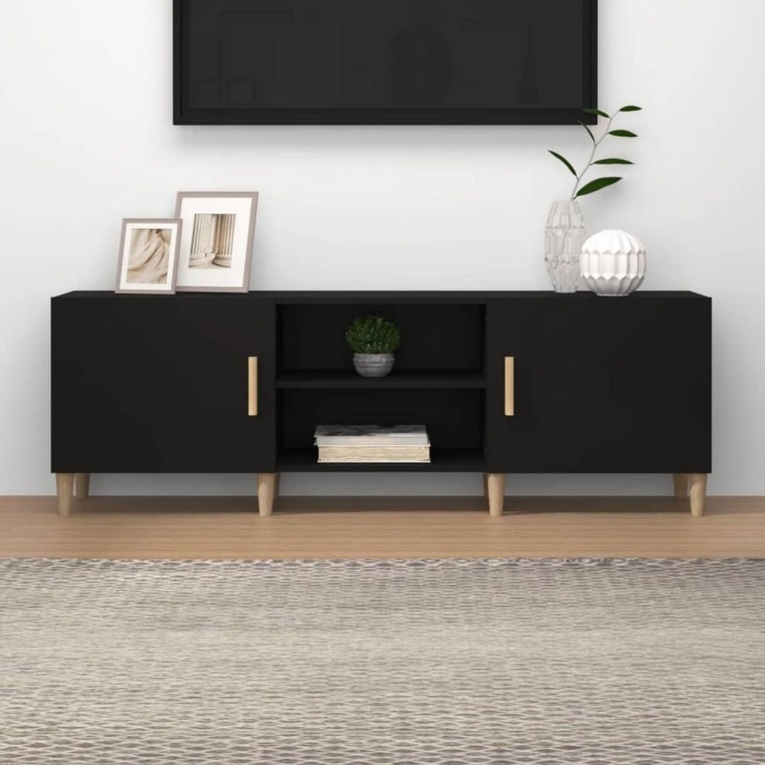 Ein Spiegel an dem Medienboard