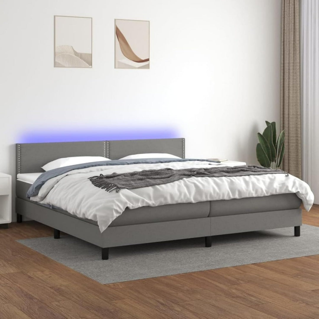 Boxspringbett mit LED Beleuchtung und einem Taschenfederkern